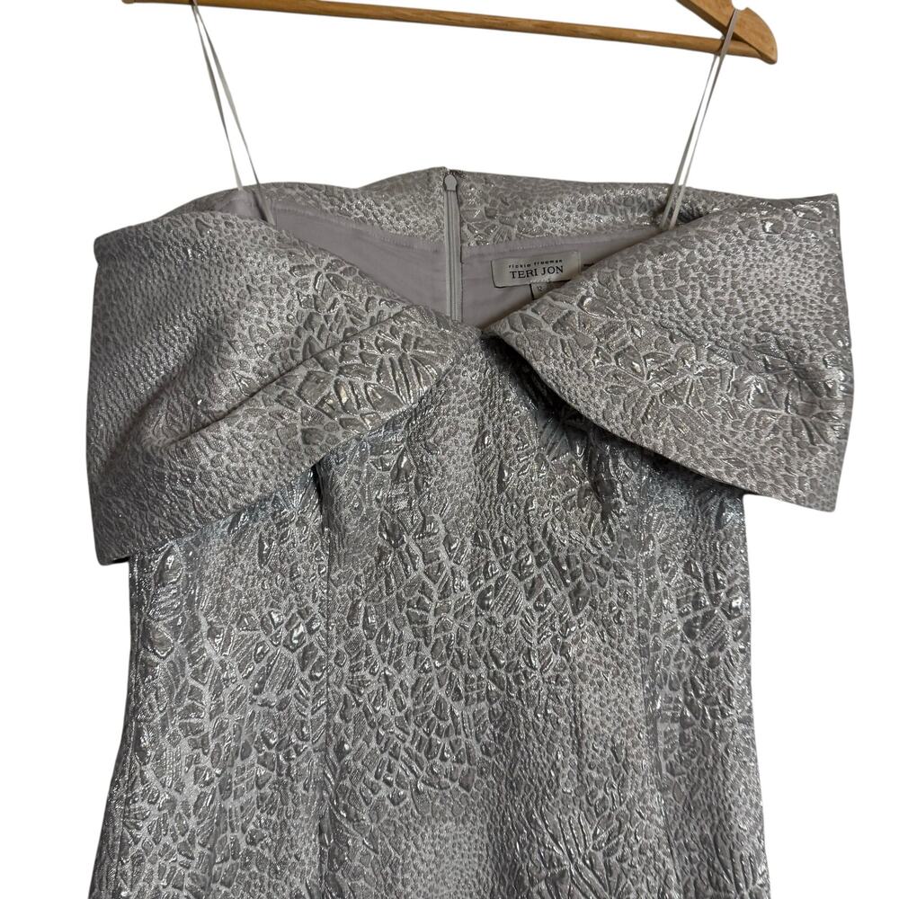 Rickie Freeman Teri Jon Silver Off Shoulder Jacquard Formal Gown 12 - Picture 8 of 10